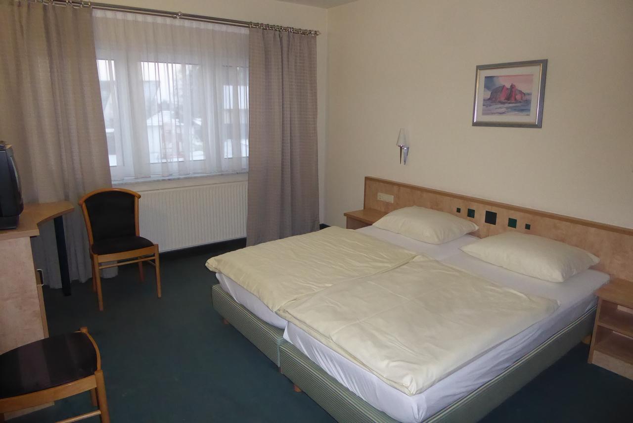 Hotel Ring Park Buchen  Zewnętrze zdjęcie
