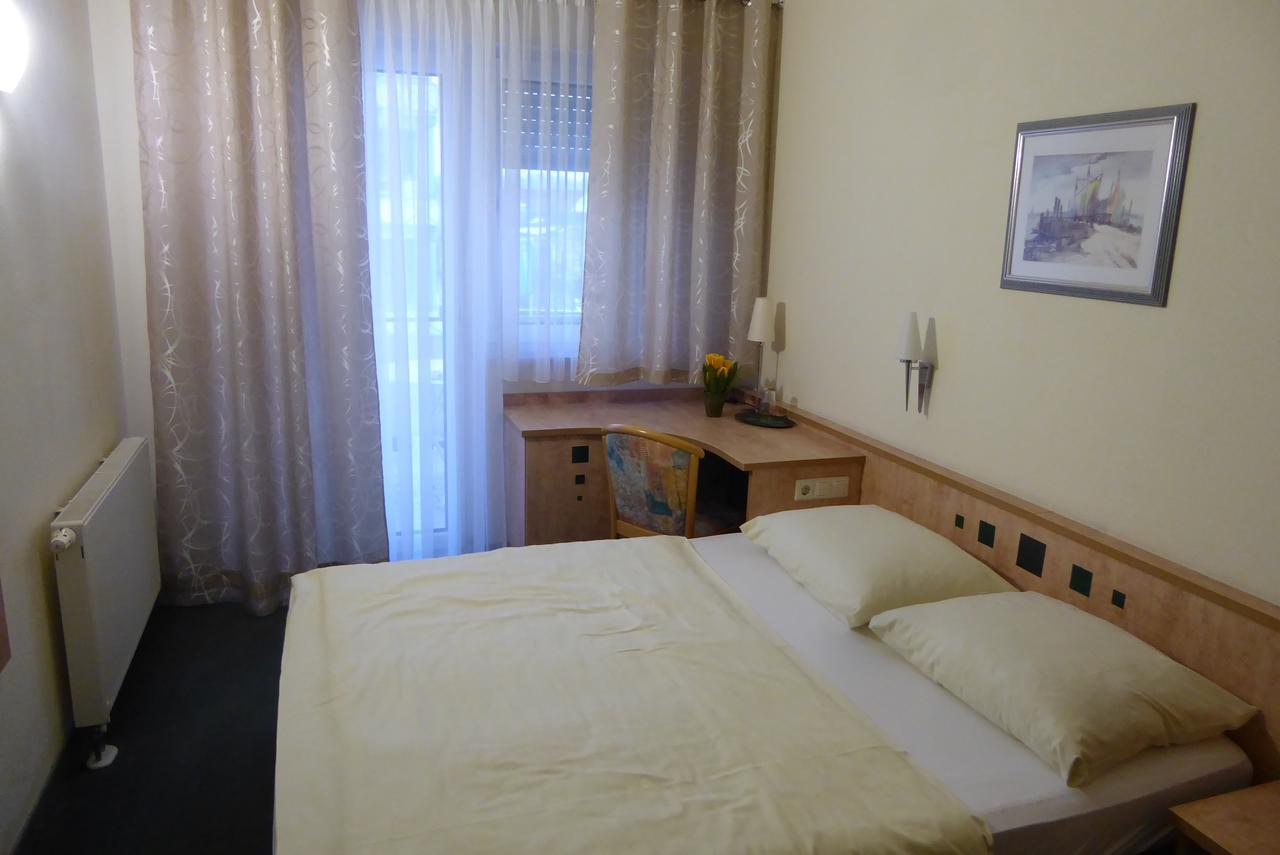 Hotel Ring Park Buchen  Zewnętrze zdjęcie